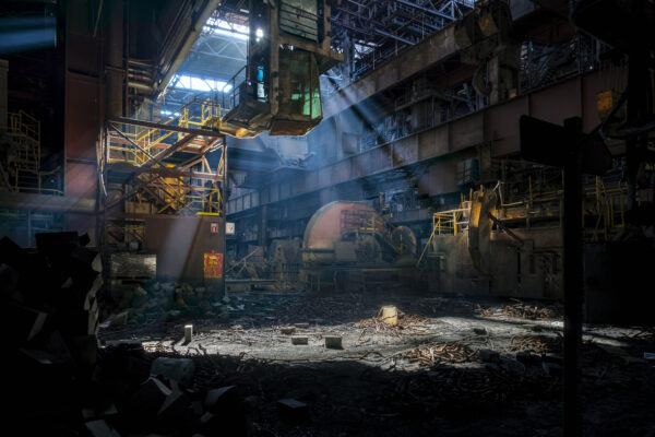 Avoiding Delays in Structural Installation: What You Must Know Before Importing Steel Designs Yenem Structural Engineers Structural installation process in a tunnel.