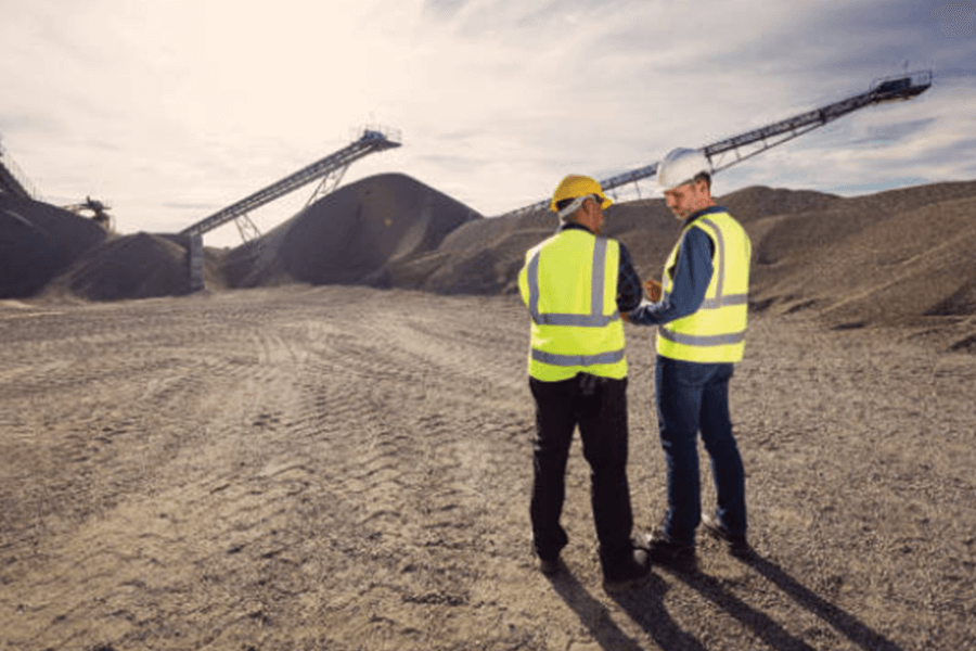 Structural engineer offering project support on a mine in Western Australia